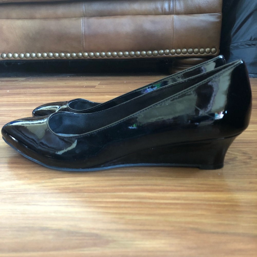 Wedges - Picture 2 of 4